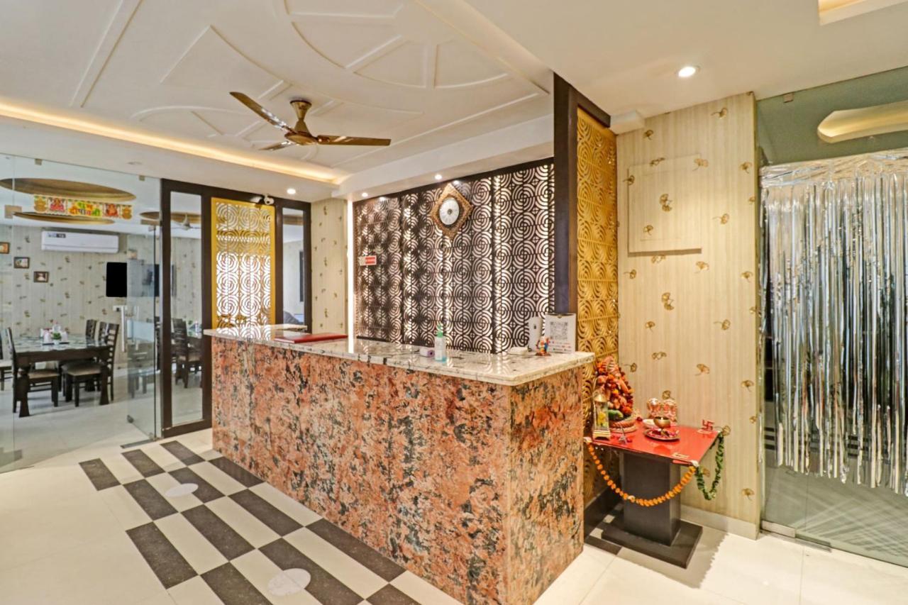Oyo 23368 Boutique Hotel Paragon New Delhi Eksteriør billede