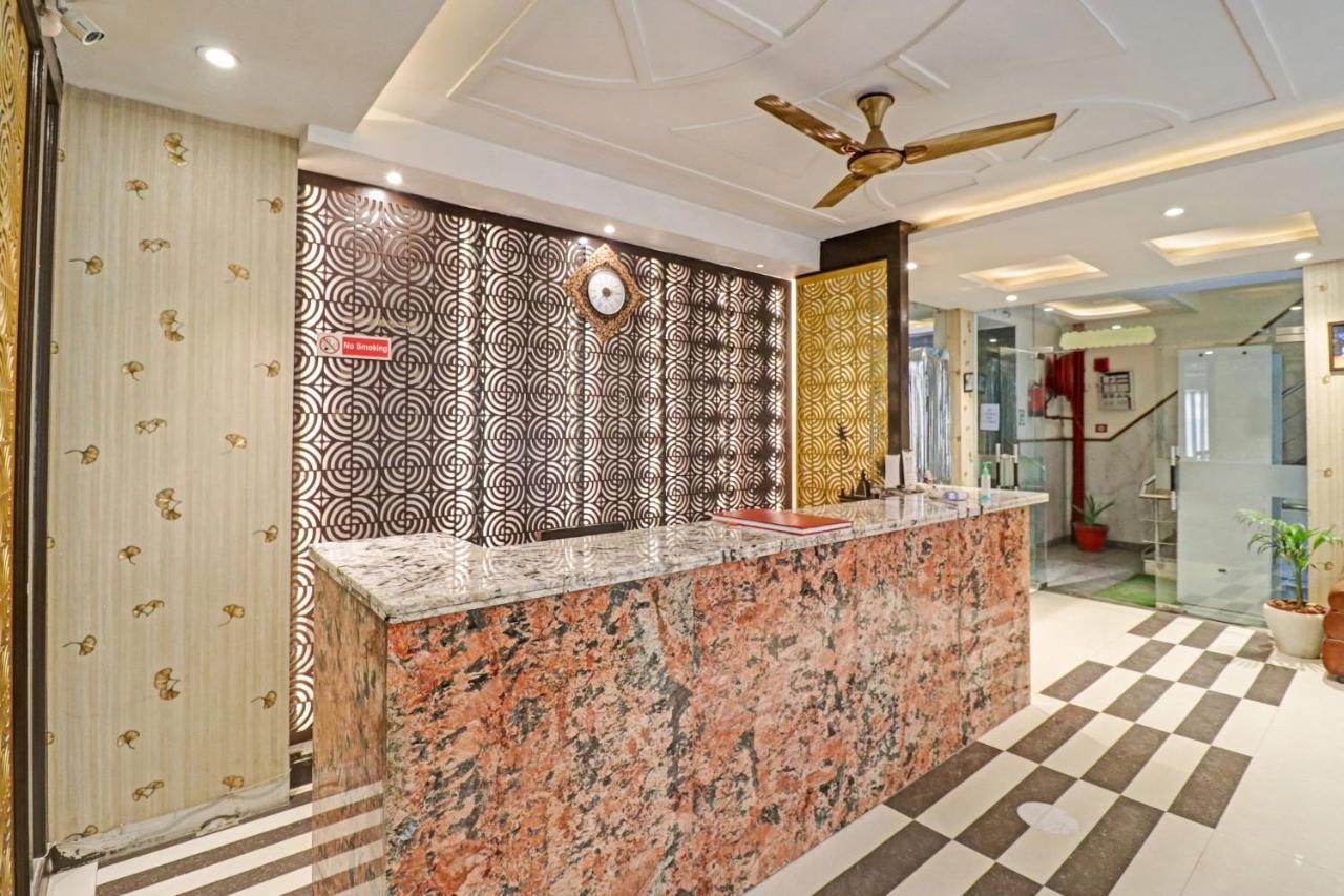 Oyo 23368 Boutique Hotel Paragon New Delhi Eksteriør billede